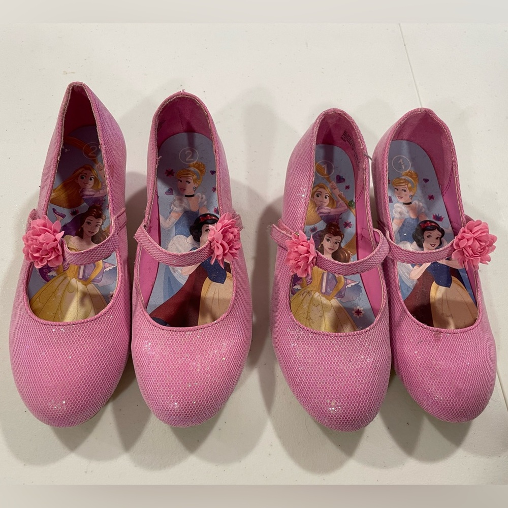 Sz 1 and 2 Disney Princess heels